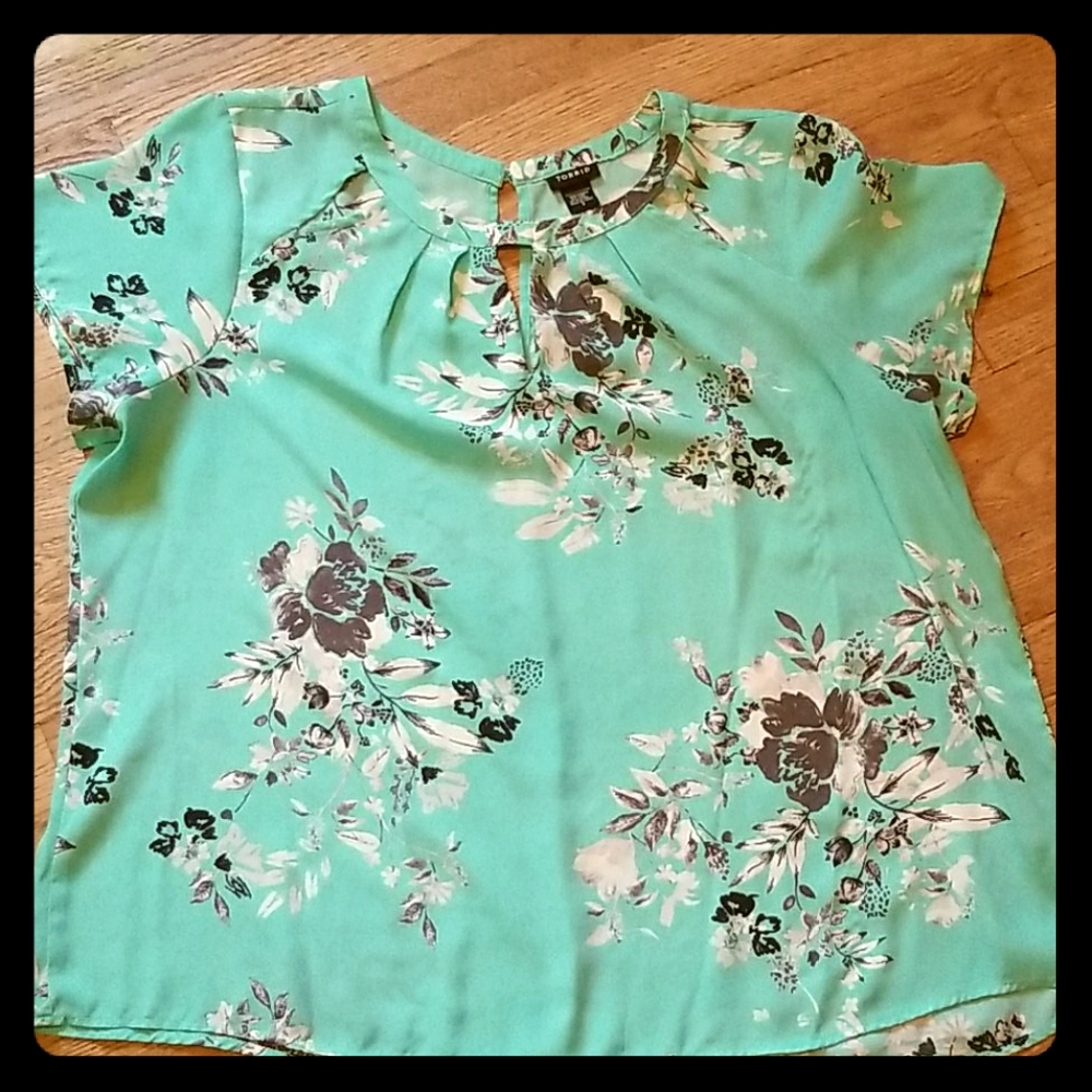 Torrid floral top